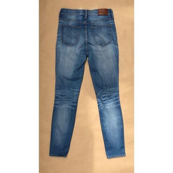 Madewell High Riser Jeans - Picture 4 of 5